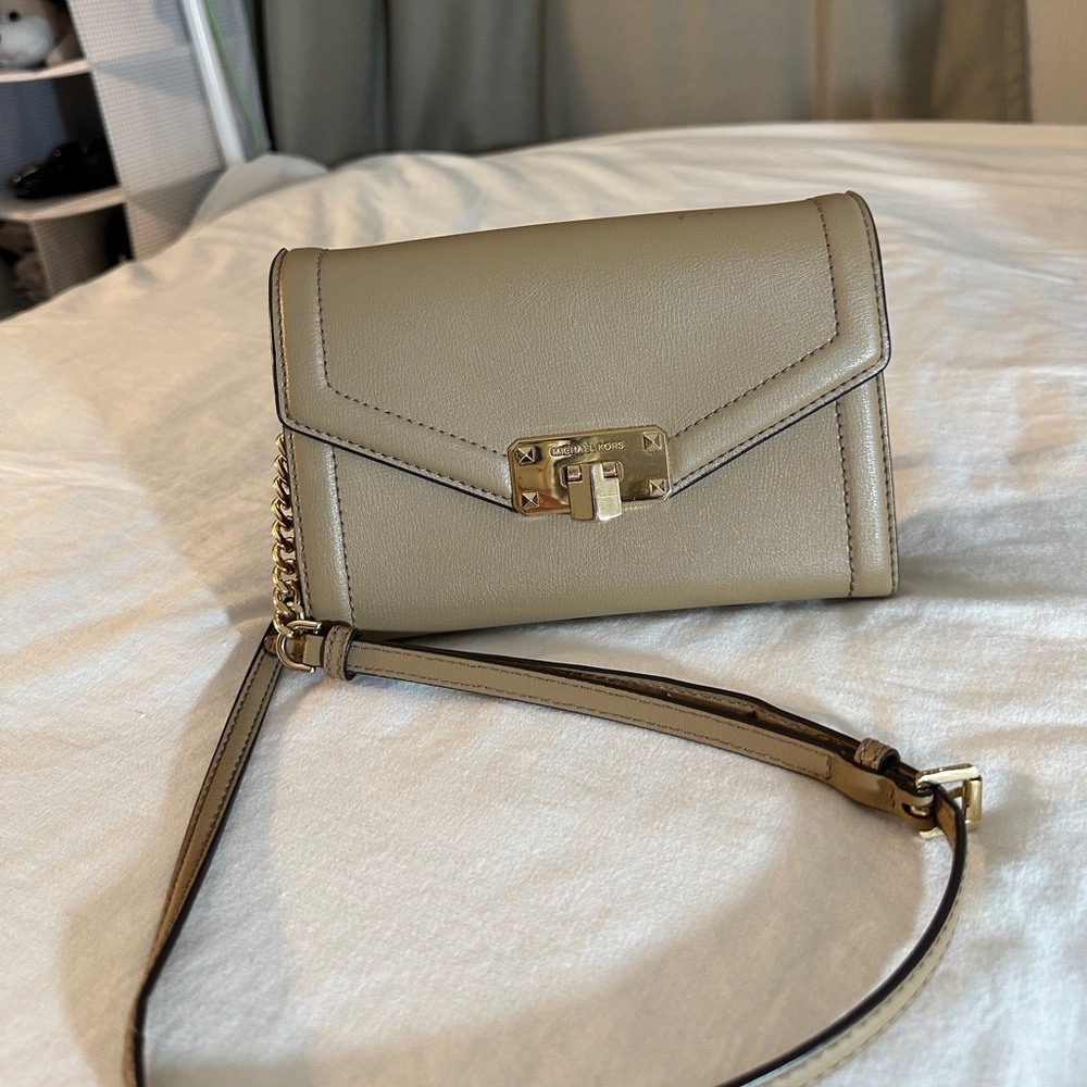 Michael Kors Crossbody bag